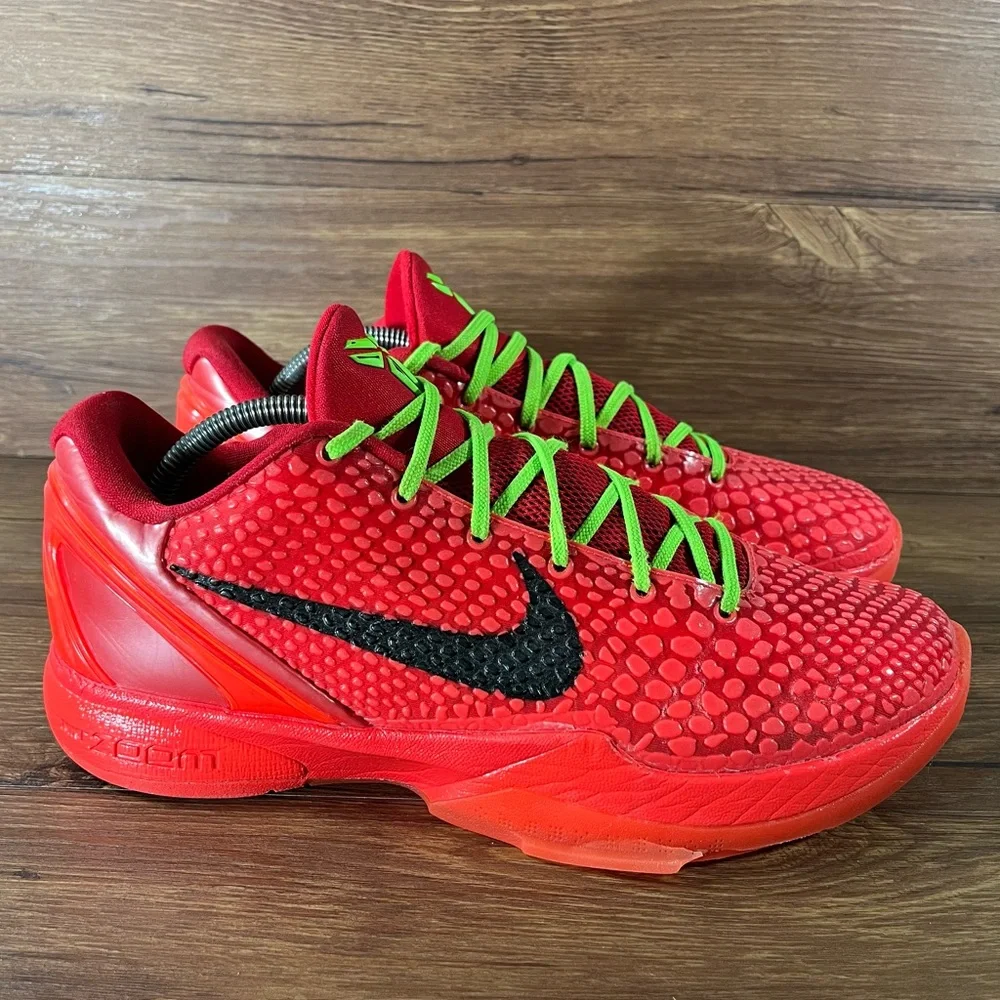 Kobe “Reverse Grinch” Basketball Shoes Men’s Size 10  Sneakers READ DESCRIPTION